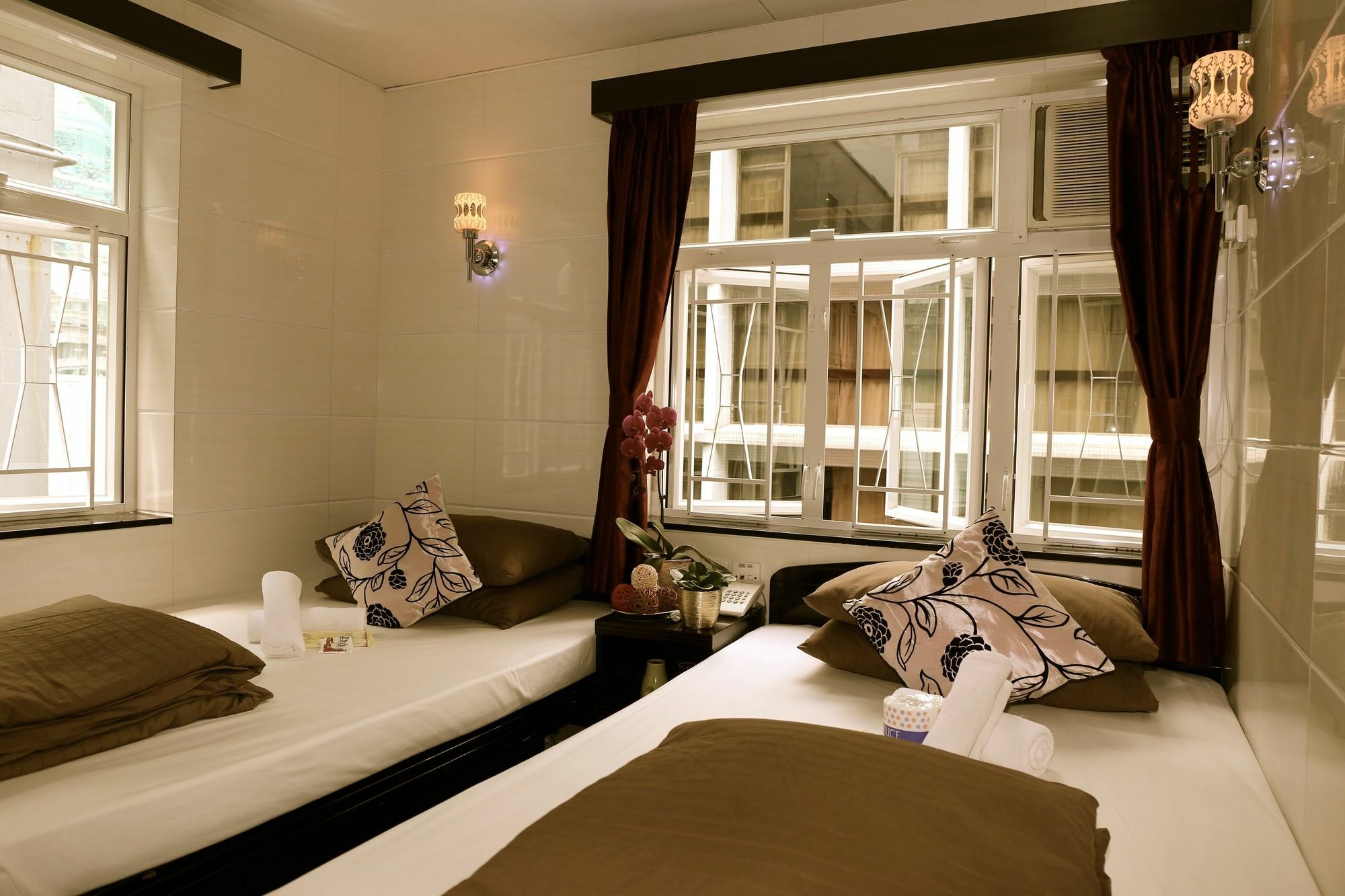 G Loft Hotel Kaulung Kültér fotó